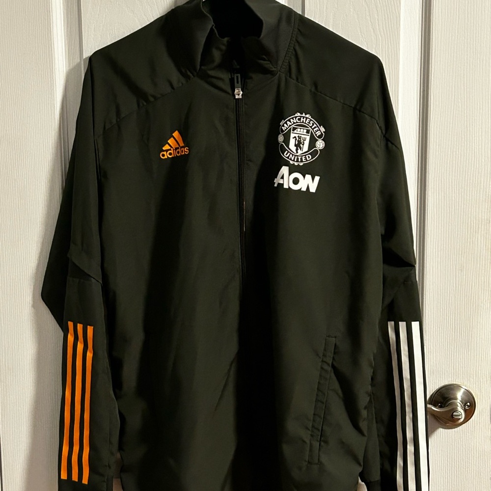 Manchesterr United Warm up jacket